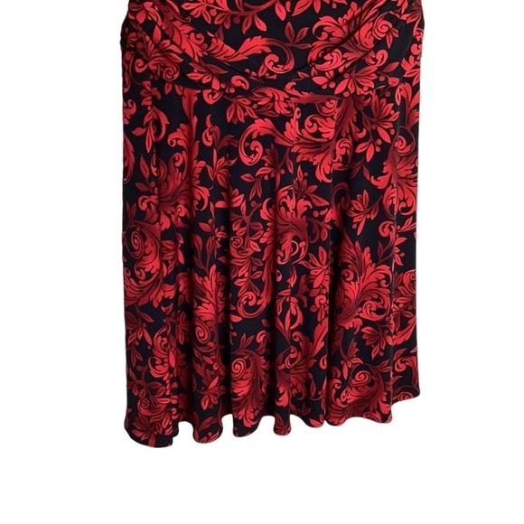 Peter Nygard Red/Black Print Sleeveless Ruched Waist V-Neck Dress in Size 16 - Picture 12 of 14